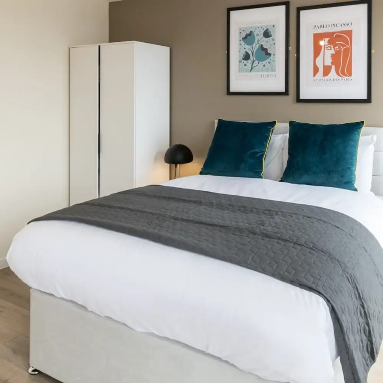 Host Stay Richmond Place 206