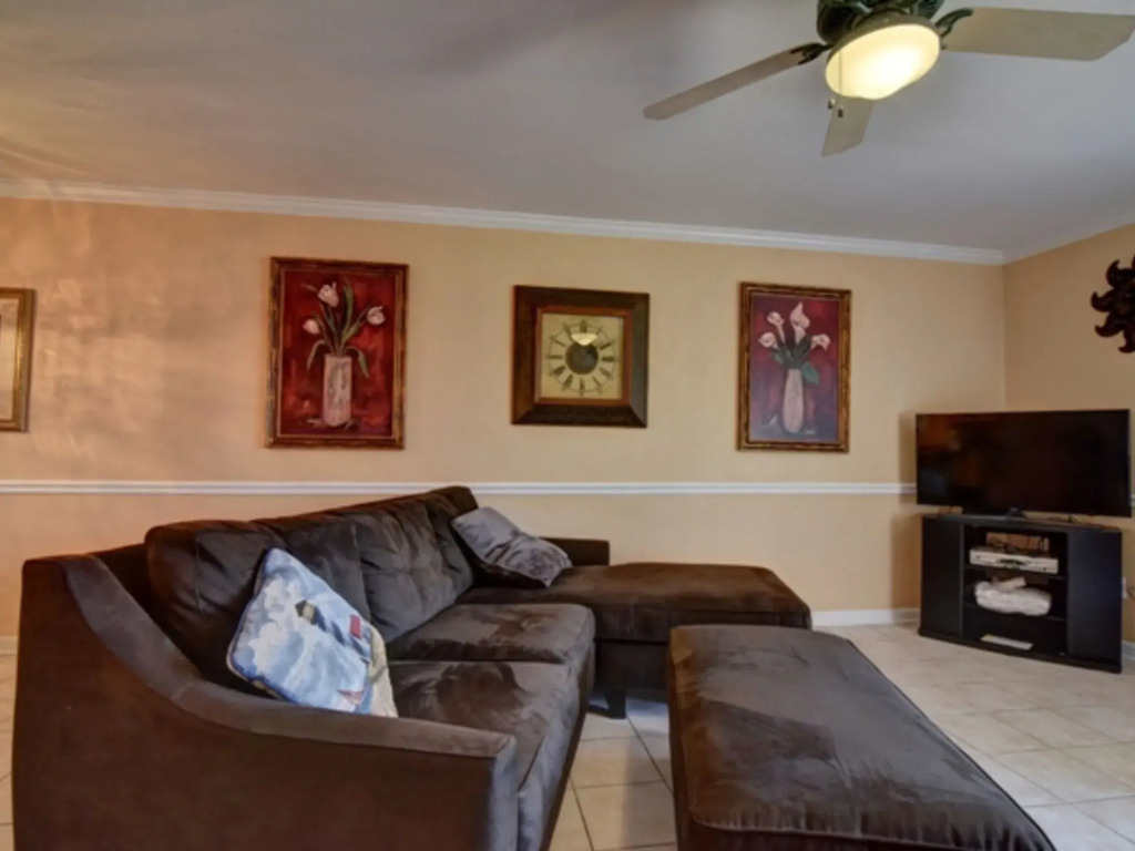 Gulf Highlands 104 Robin Lane Just Steps to the Beach 2 Bedroom 3 Bath