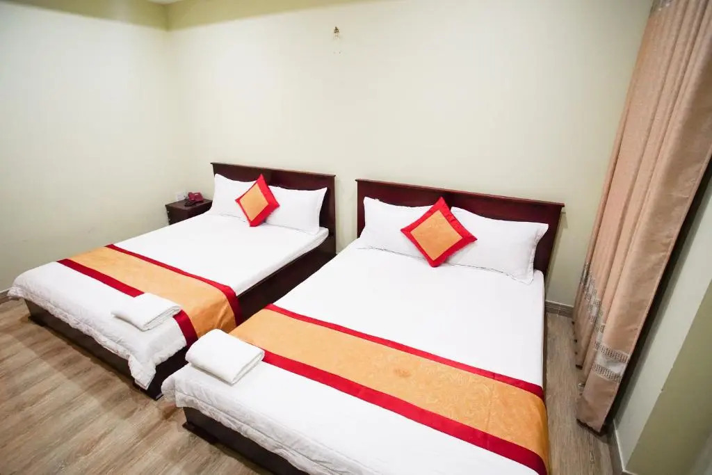 Hoa Sua Hotel
