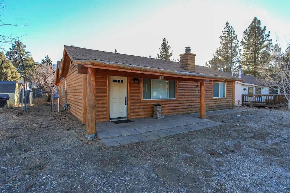 Cozy Bear Retreat
