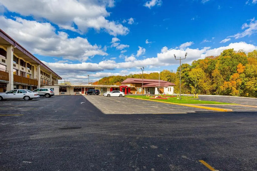 Americas Best Value Inn Moline