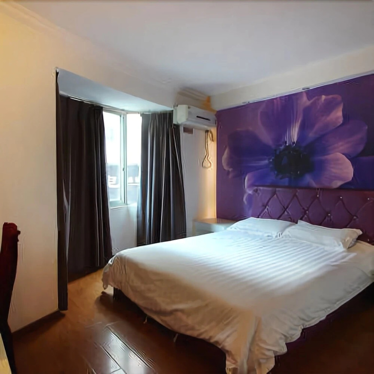 Qingyuan Lianzhou Guangda Hotel