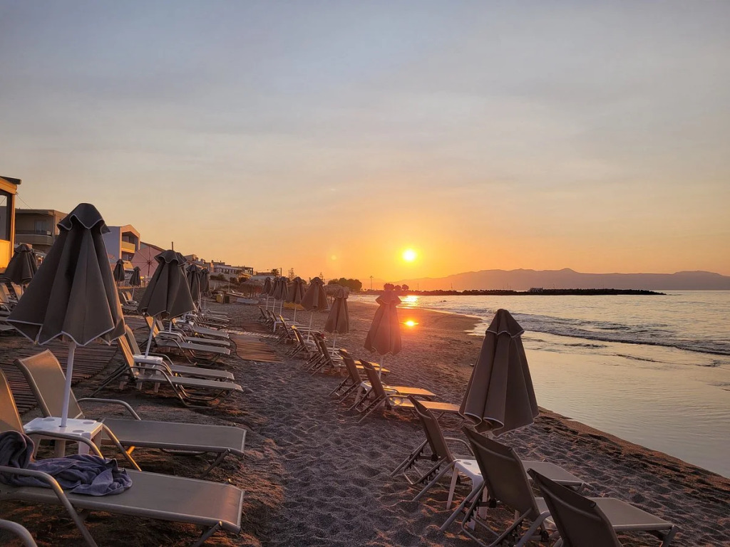 Platanias House on the Beach