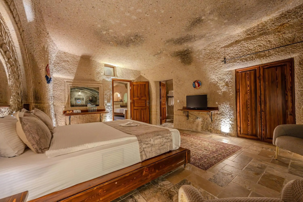 Osmanbey Cave House