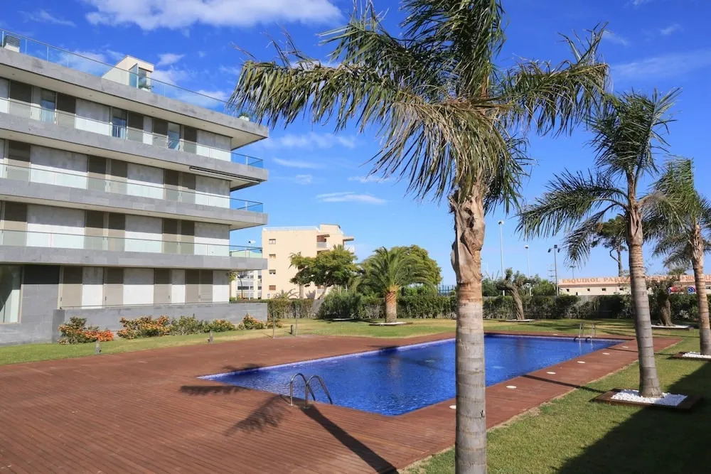 Apartamento Vista a la Piscina Para 7 Personas en Cambrils