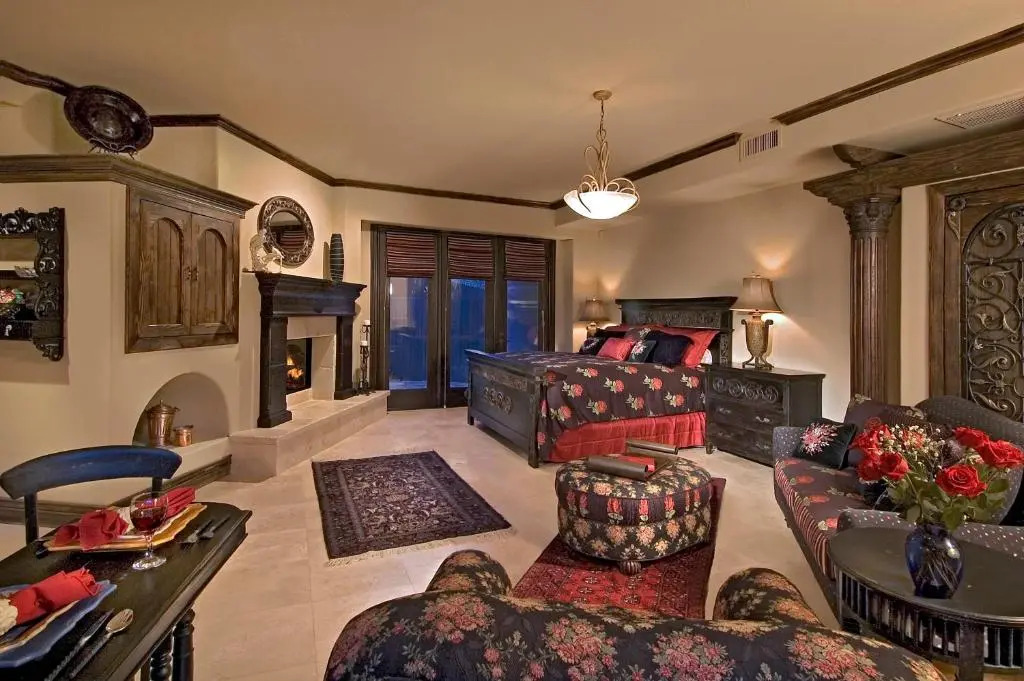 Adobe Grand Villas