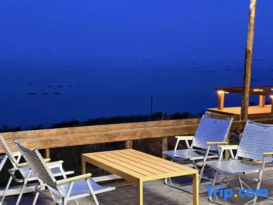 Howetown Isles