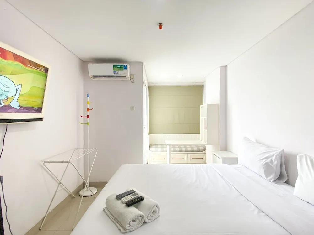 Good Choice And Homey Studio Enviro Apartment