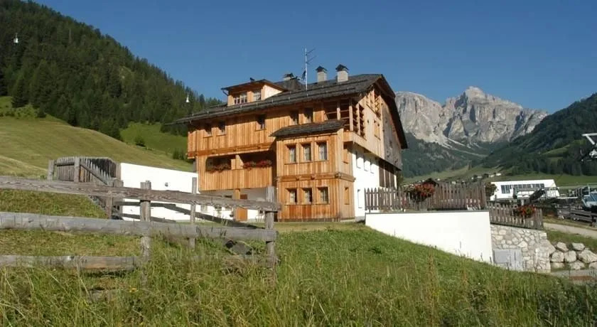 Ciasa Burjè