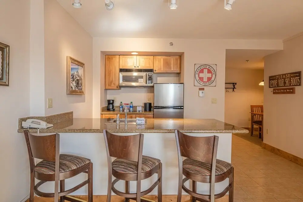 Grand Lodge 1-bedroom Condo With Mountain Views 1 Condo - No Cleaning Fee! by Redawning