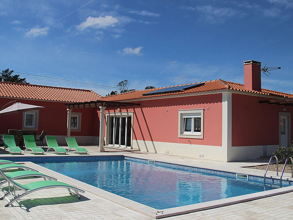 Villa With Private Wellness and Pool