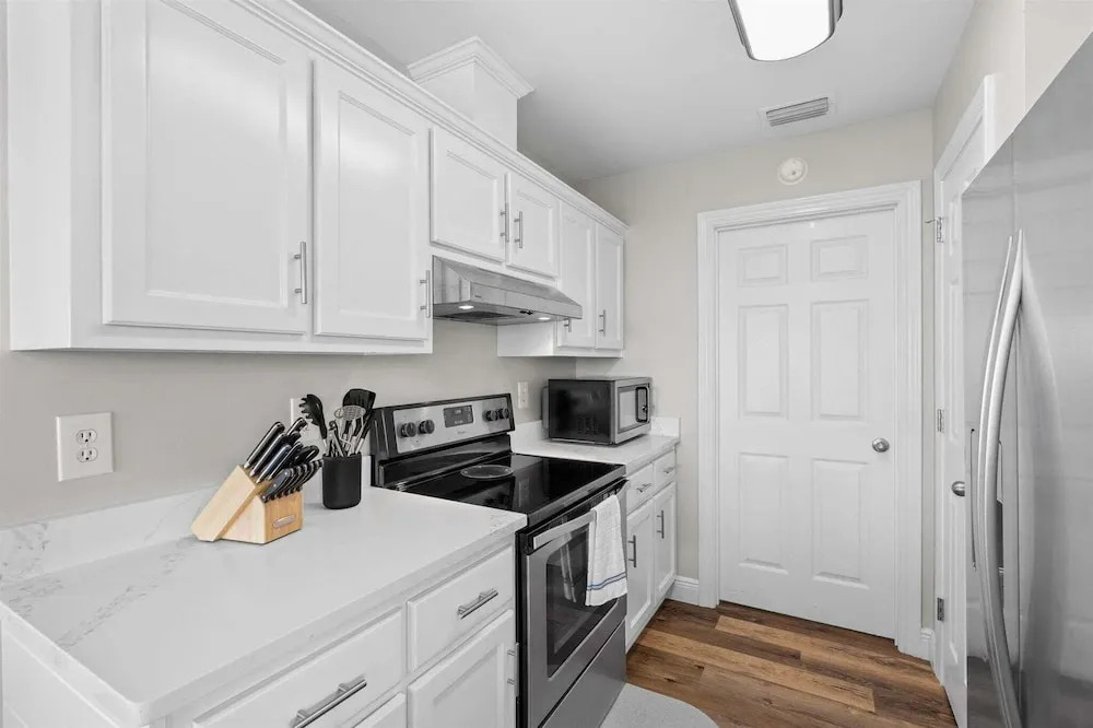 Pier Pressure - 301 Port Royal St 3 Bedroom Home