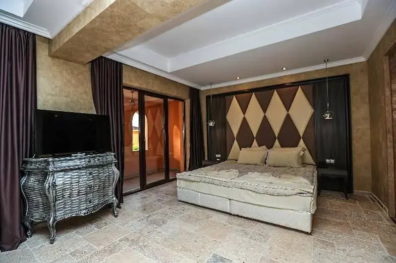 Royal Casa Villas