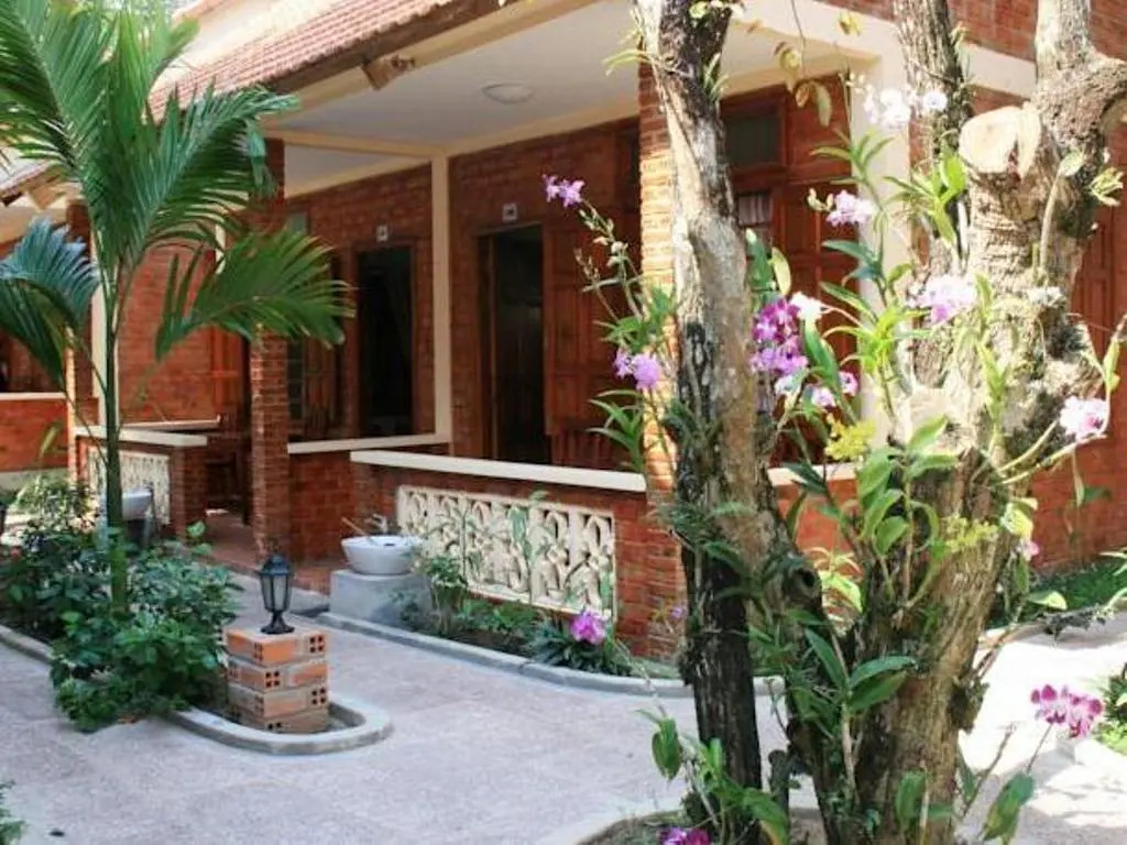 Truong Linh Phu Quoc Resort