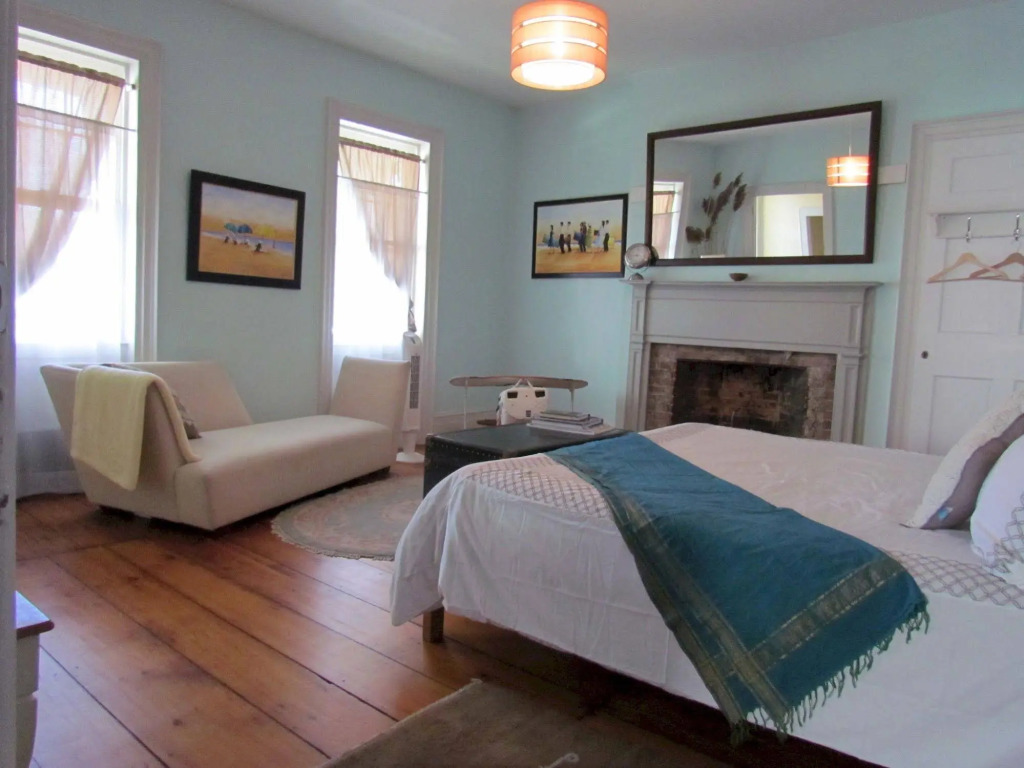 26 Warren B&B