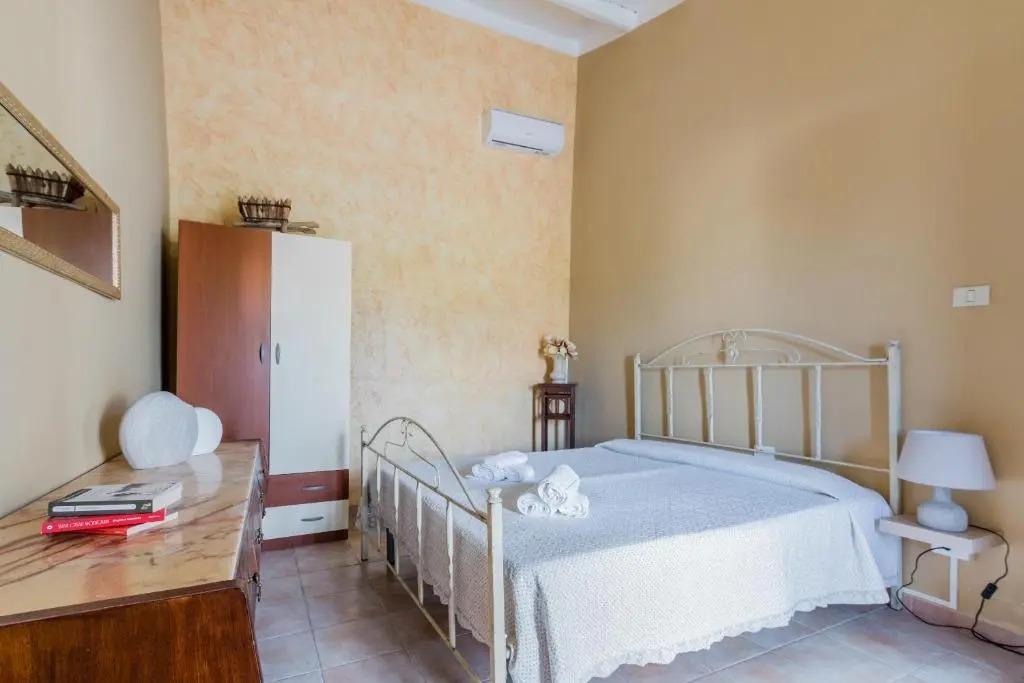Casa Marianelli, Vendicari area, with pool, parking & wifi