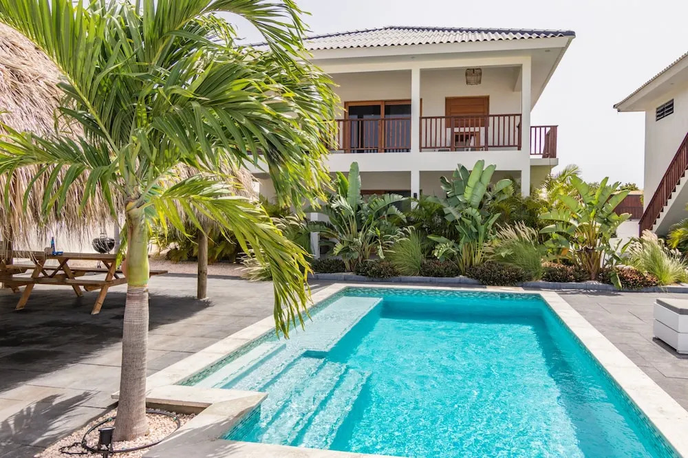 Willemstad - Mini Resort - 2 Beds - Pool - Garden