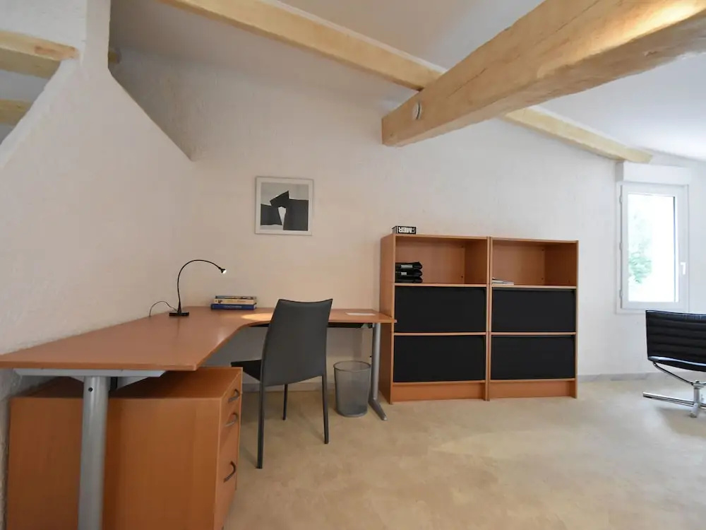 Spacious Villa in Var With Swimming Pool