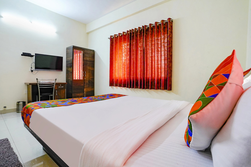 FabHotel Himalay