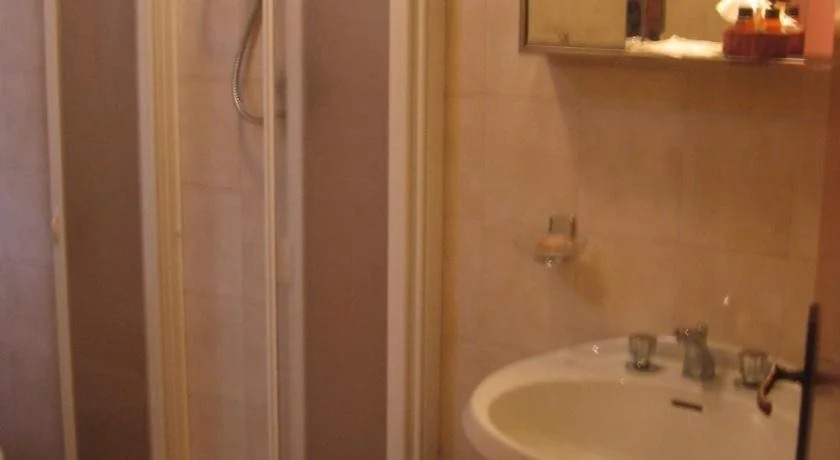 Hotel Paradiso