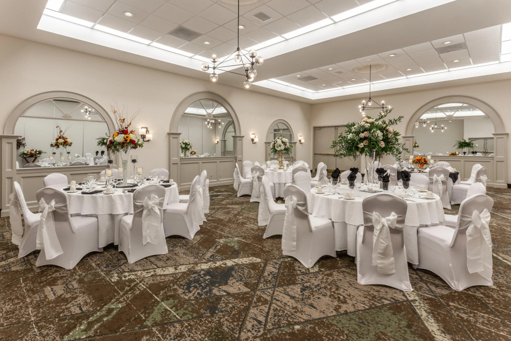 Holiday Inn Philadelphia South-Swedesboro by IHG