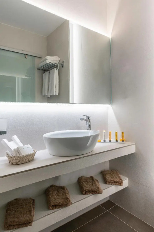 Coral Hotel Athens