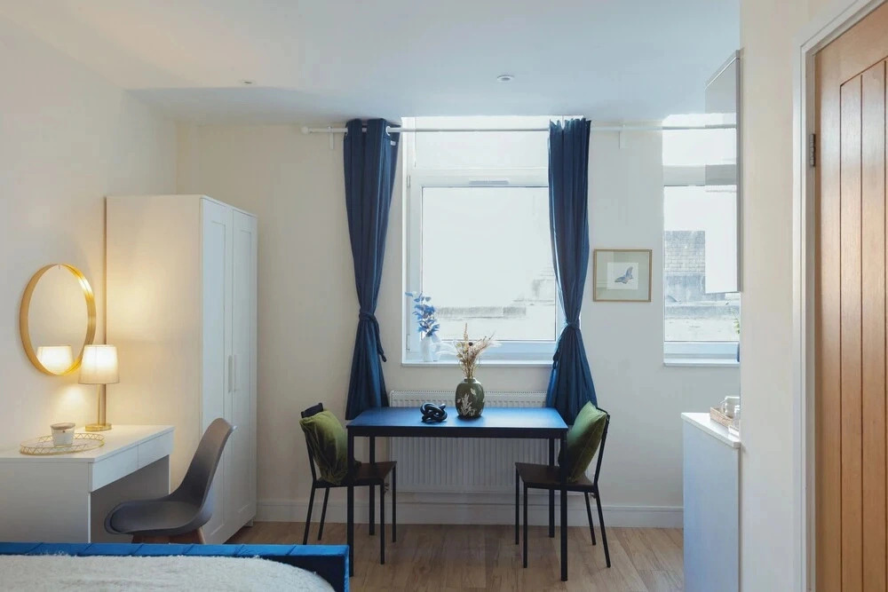 Crendon House Boutique Hotel