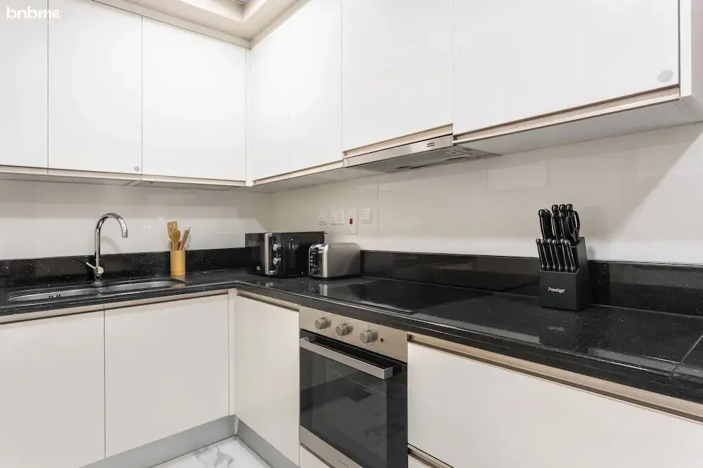 2B-Amna Tower - 4405 by bnbme homes