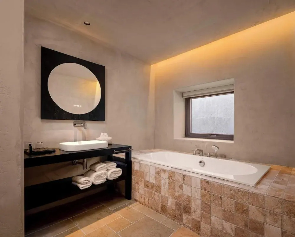 LuxWild Jilai