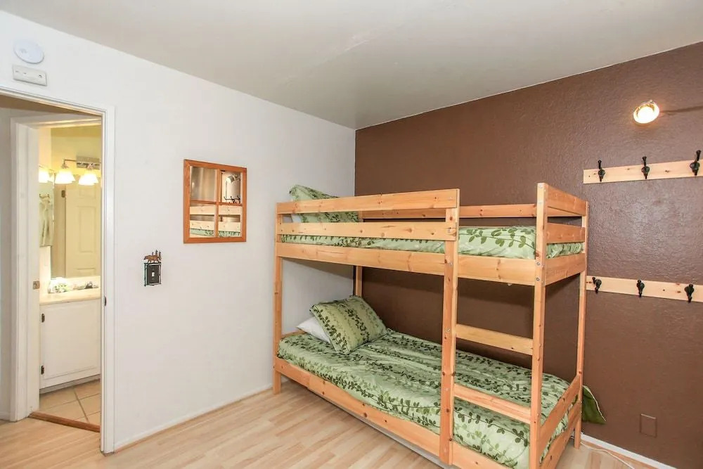 Boulder Creek-1412 by Big Bear Vacations