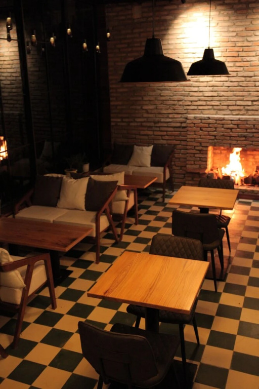 Vi-la Homestay Café