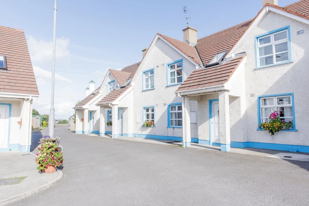 Marine View -3 Bedroom Townhouse