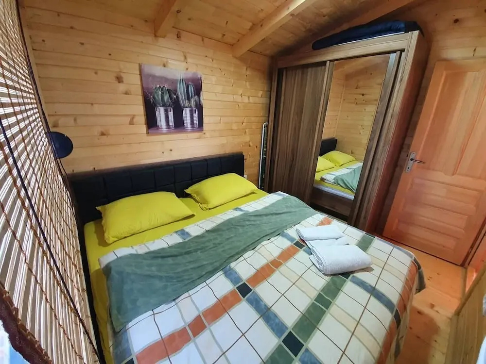 Ivana Houses Ada Bojana