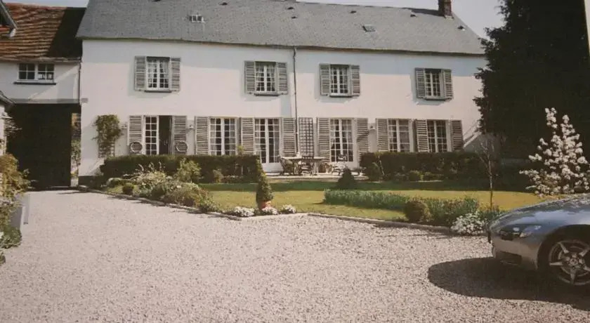 Le 33