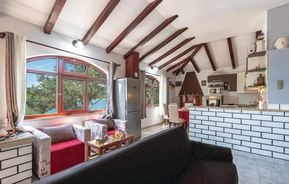 Awesome Home in Vela Luka With Wifi and 3 Bedrooms