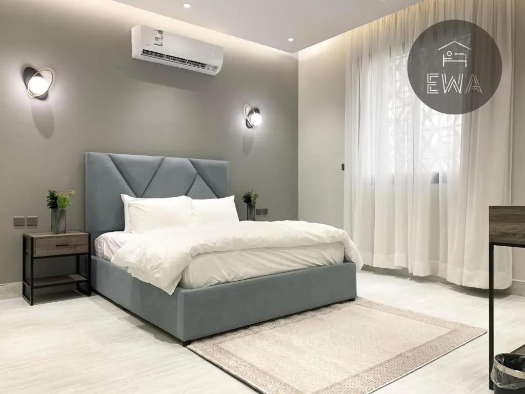 Kease Arid H -1 Luxury Gold Balcony GZ45