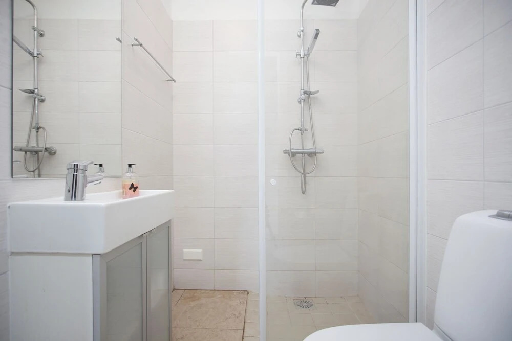Steinar Guesthouse
