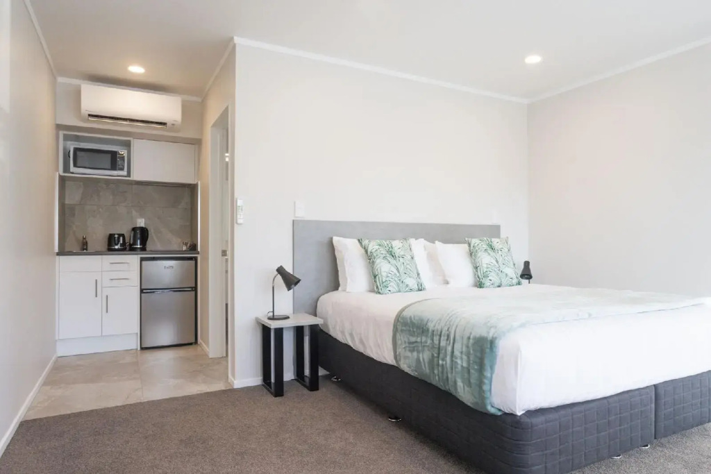 BKs Pohutukawa Lodge
