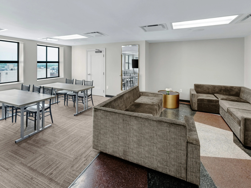 Tulsa Club Hotel Curio Collection By Hilton