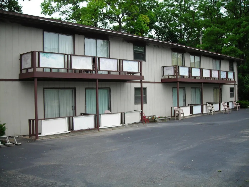 Riviera Resort