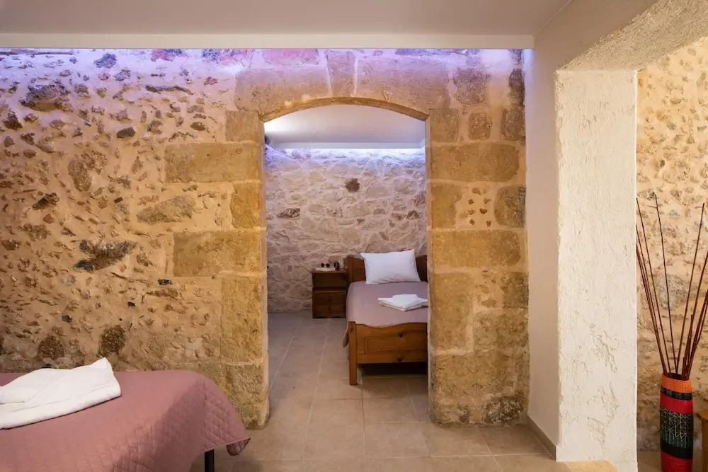 Poseidon Apartments