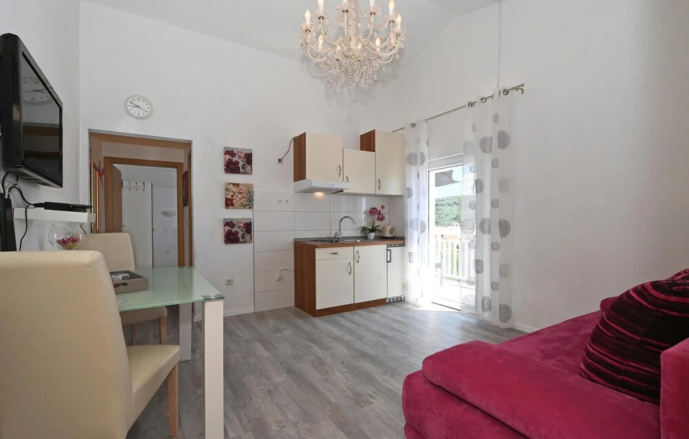 Awesome Apartment in Okrug Gornji With Wifi and 1 Bedrooms