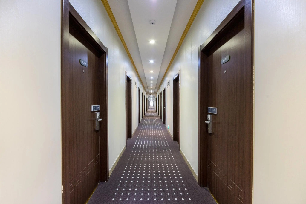 Hi Inn Shanghai Meilan Lake Yueluo Highway