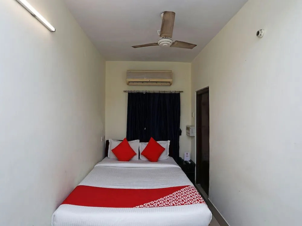 Oyo 13906 Vinita Inn