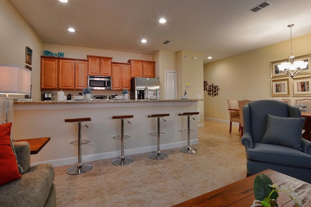 Paradise Palms 4 Bed Townhome w Splashpool - 3215PP