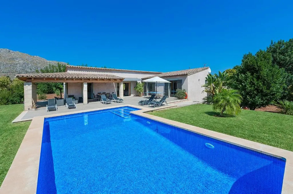 Villa Sort