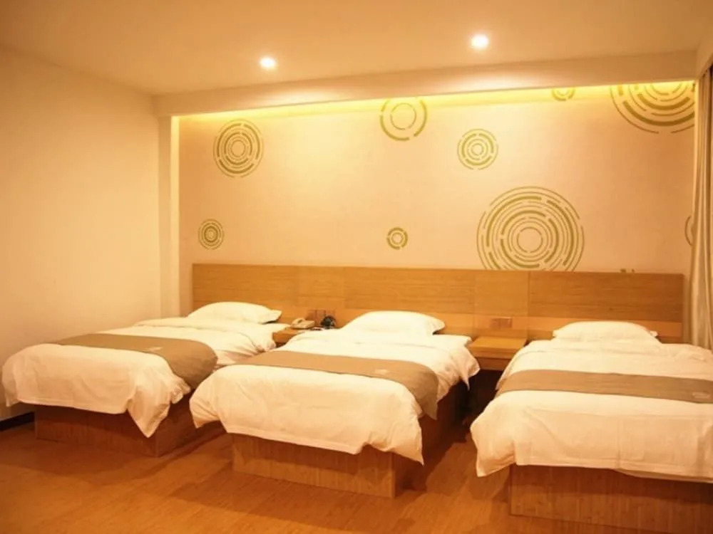 GreenTree Inn Shandong Jinan Gaoxin District South Gongye Road Middle Aoti Road Express Hotel
