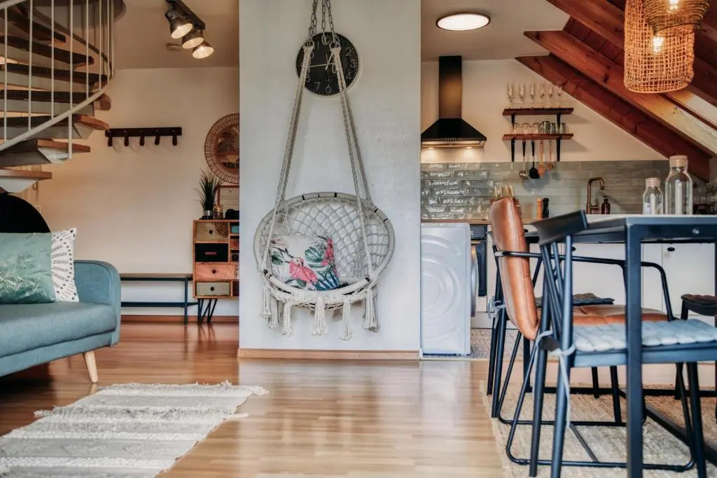 Sohana House Rust I Lifestyle Apartments