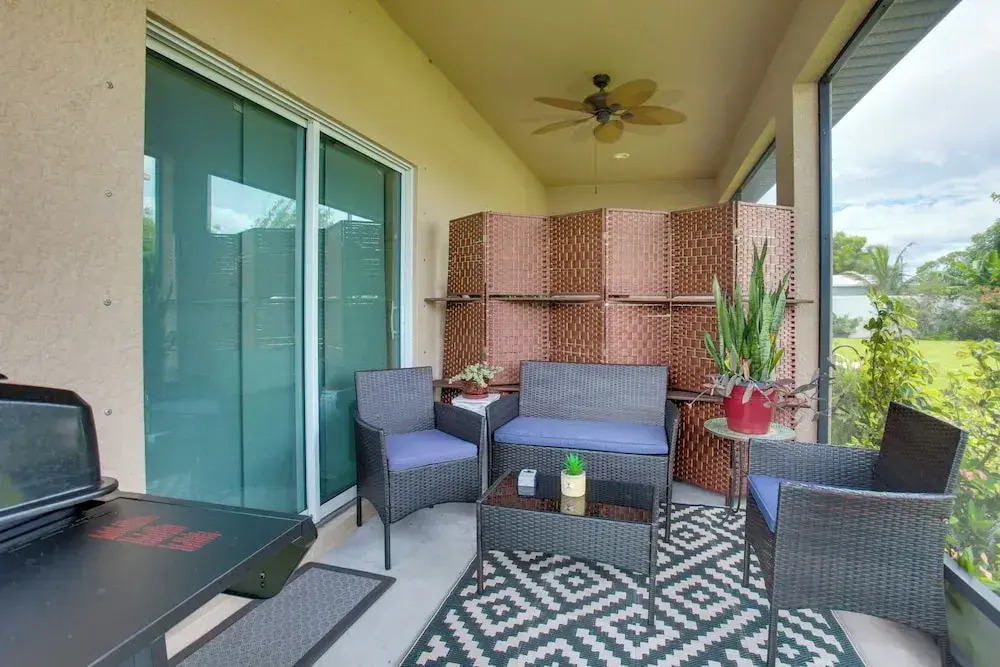 Cozy Couples Retreat w/ Porch in Cape Coral