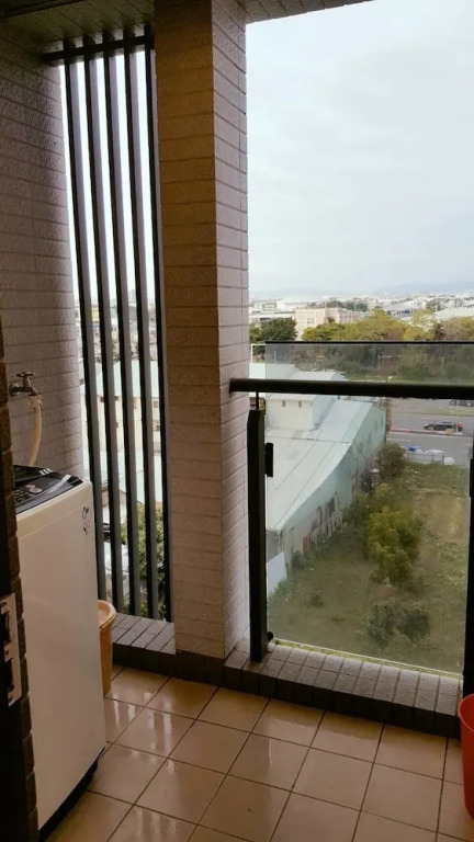 Fongjia Window